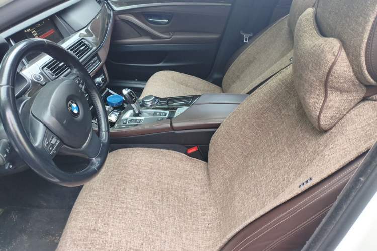 Used BMW 5 Series 2017 525Li Luxury Design Package Left Front Seat