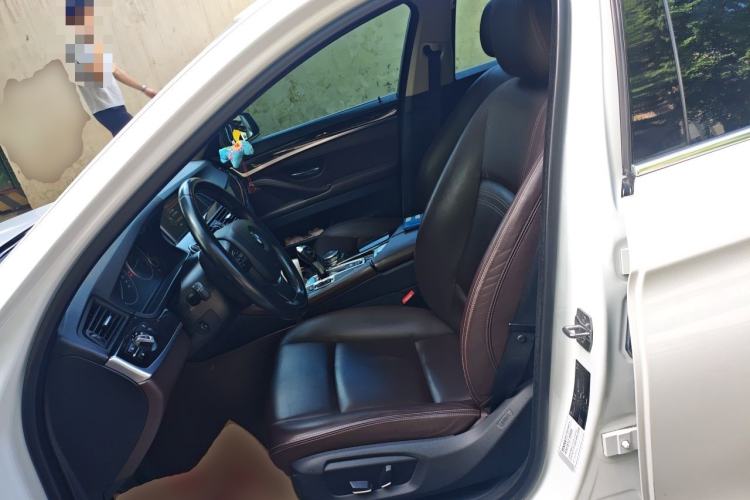 Used BMW 5 Series 2017 525Li Luxury Design Package Left Front Seat