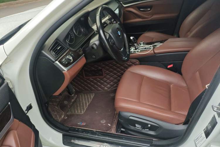 Used BMW 5 Series 2017 525Li Leading Model Left Front Seat