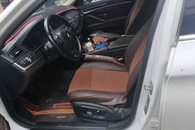 Used BMW 5 Series 2017 525Li Luxury Design Package Left Front Seat