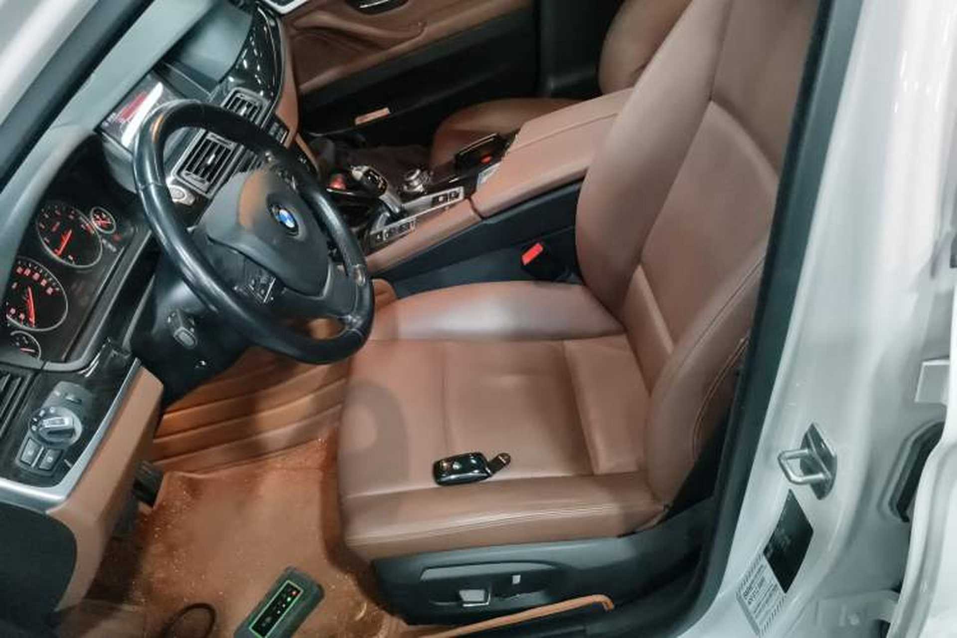 Used BMW 5 Series 2017 525Li Leading Model Left Front Seat