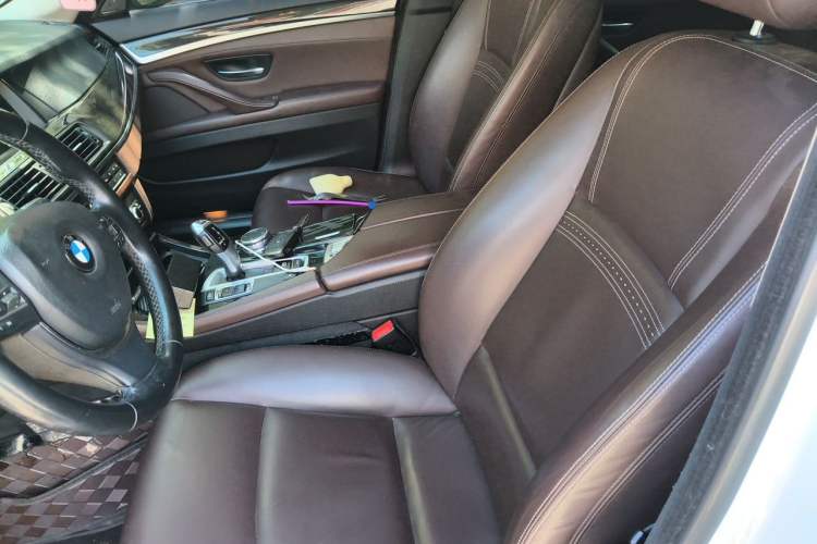 Used BMW 5 Series 2017 525Li Luxury Design Package Left Front Seat