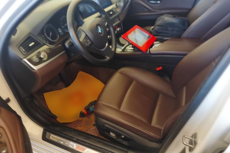 Used BMW 5 Series 2017 525Li Luxury Design Package Left Front Seat