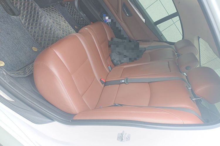 Used BMW 5 Series 2017 525Li Leading Model Left Rear Seat
