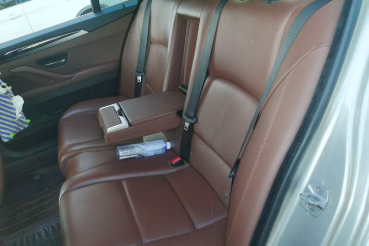 Used BMW 5 Series 2017 528Li xDrive Leading Model Left Rear Seat