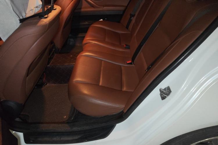 Used BMW 5 Series 2017 525Li Leading Model Left Rear Seat