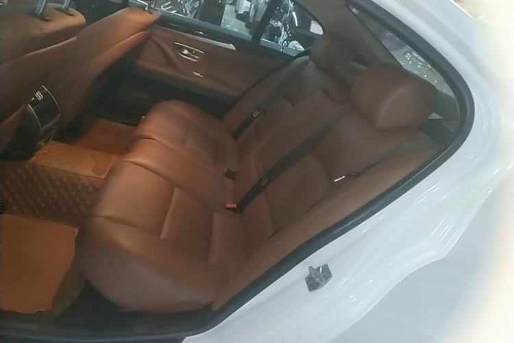 Used BMW 5 Series 2017 525Li Leading Model Left Rear Seat