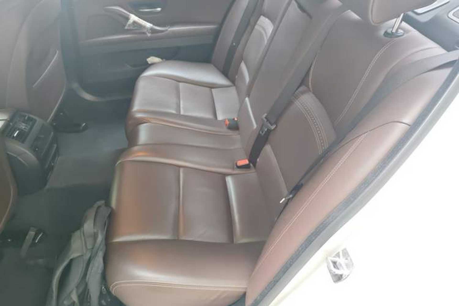 Used BMW 5 Series 2017 525Li Luxury Design Package Left Rear Seat