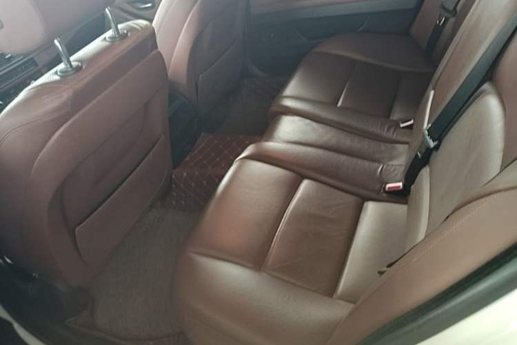 Used BMW 5 Series 2017 525Li Leading Model Left Rear Seat