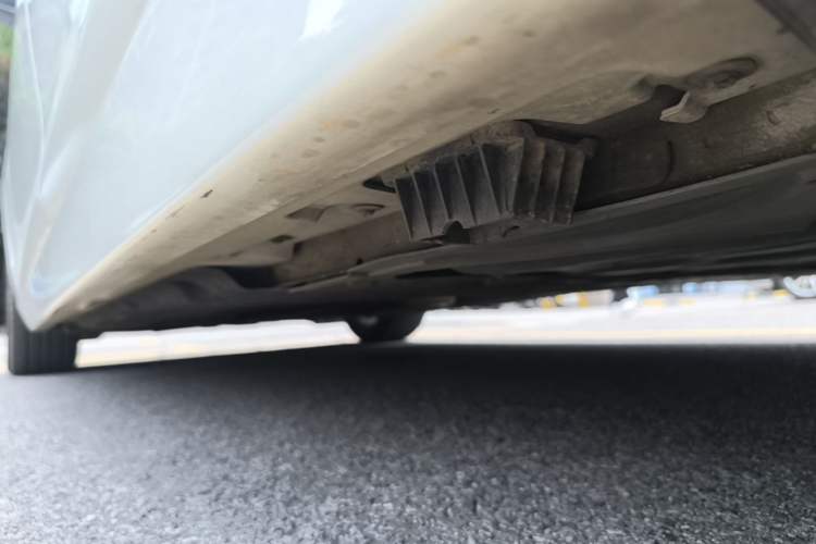 Used BMW 5 Series 2017 525Li Leading Model Left Side Sill