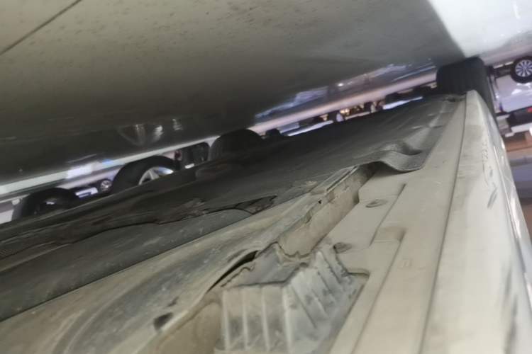 Used BMW 5 Series 2017 520Li Elegant Edition Left Side Sill