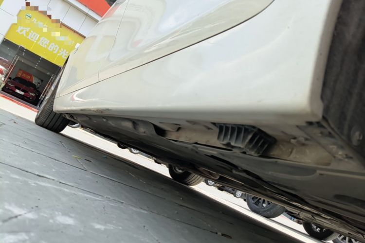 Used BMW 5 Series 2017 525Li Leading Model Left Side Sill