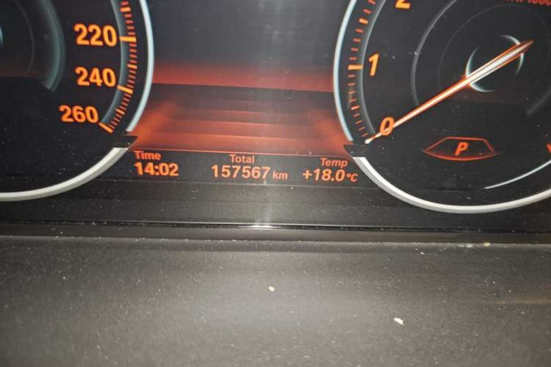 Used BMW 5 Series 2017 525Li Luxury Design Package Odometer Close Up