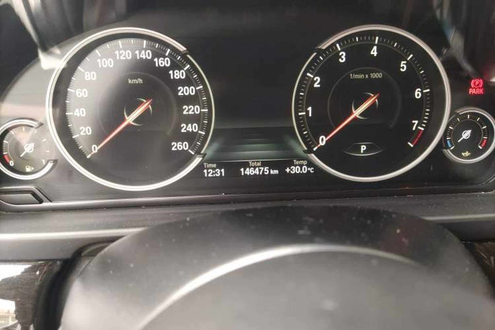 Used BMW 5 Series 2017 525Li Luxury Design Package Odometer Close Up