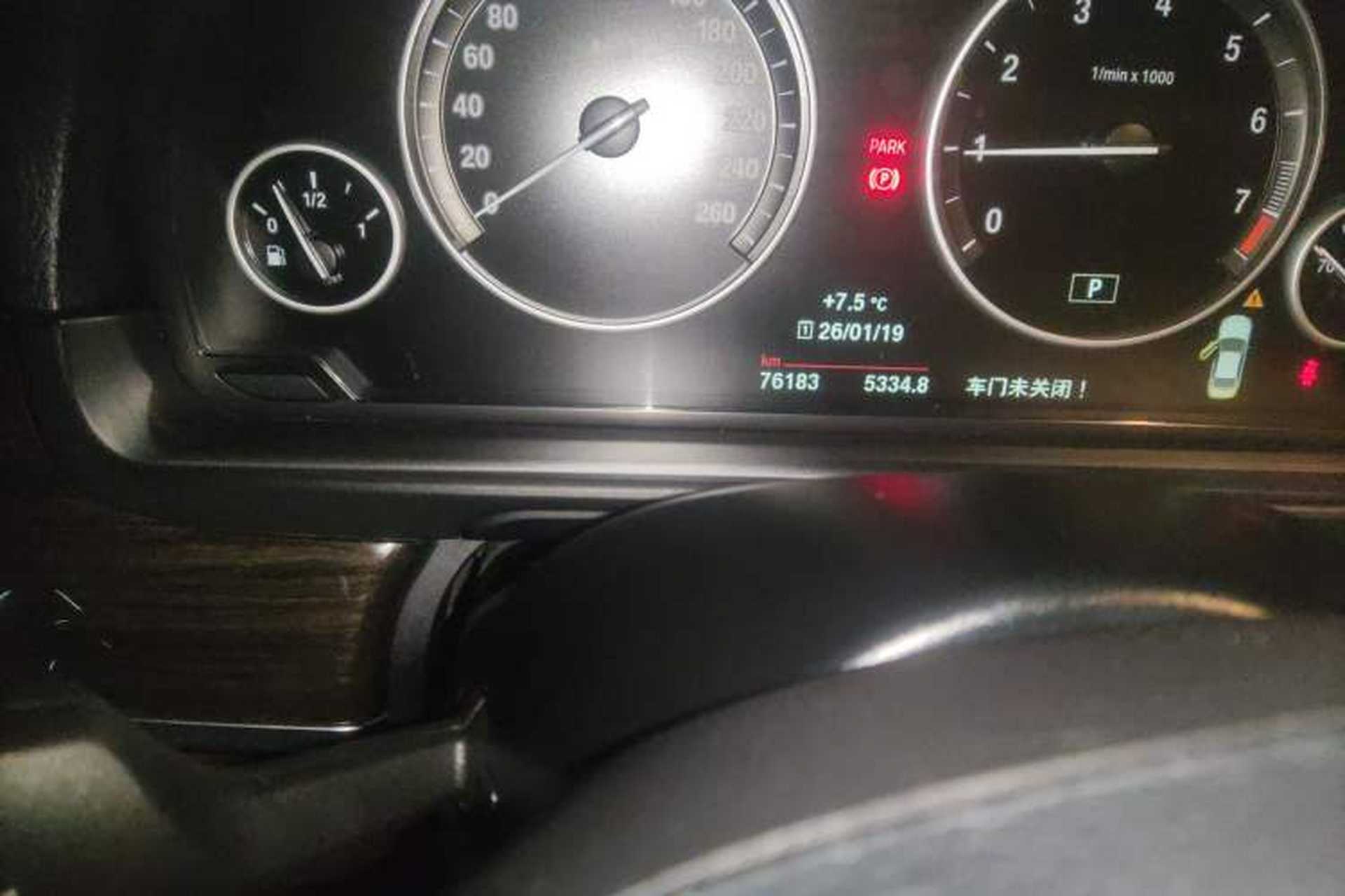 Used BMW 5 Series 2017 525Li Luxury Design Package Odometer Close Up