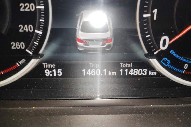 Used BMW 5 Series 2017 525Li Luxury Design Package Odometer Close Up