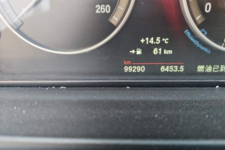 Used BMW 5 Series 2017 520Li Elegant Edition Odometer Close Up