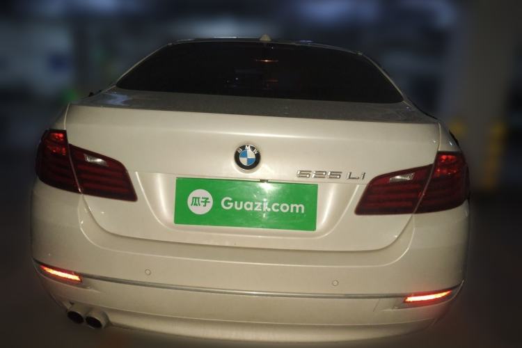 Used BMW 5 Series 2017 525Li Leading Model Rear