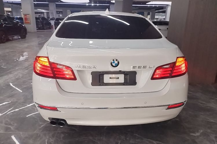 Used BMW 5 Series 2017 525Li Luxury Design Package Rear