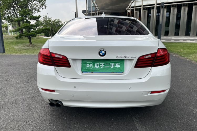 Used BMW 5 Series 2017 525Li Leading Model Rear