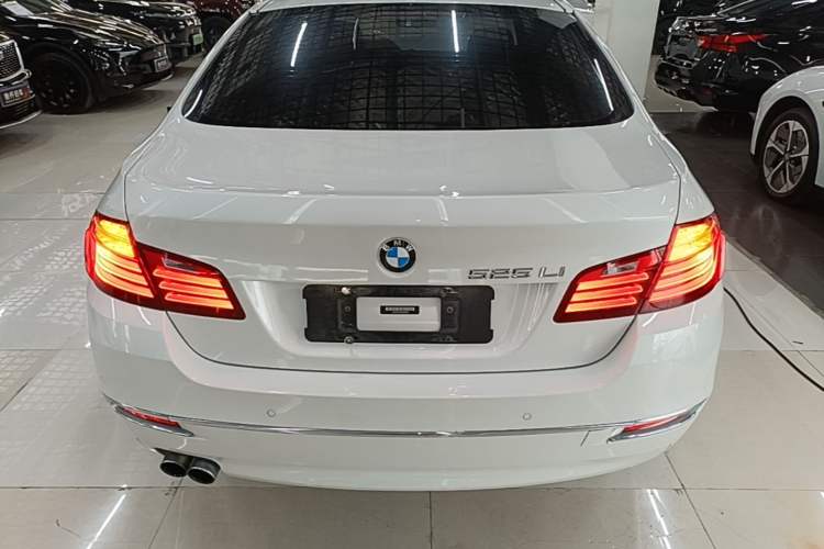 Used BMW 5 Series 2017 525Li Luxury Design Package Rear