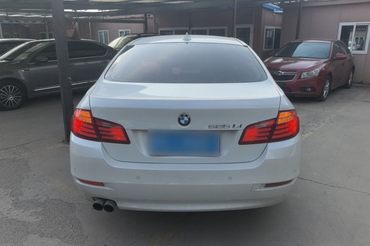 Used BMW 5 Series 2017 525Li Leading Model Rear