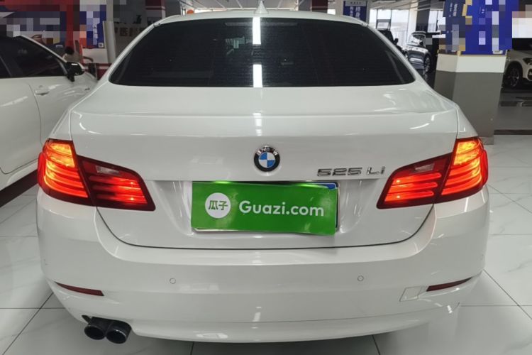 Used BMW 5 Series 2017 525Li Leading Model Rear