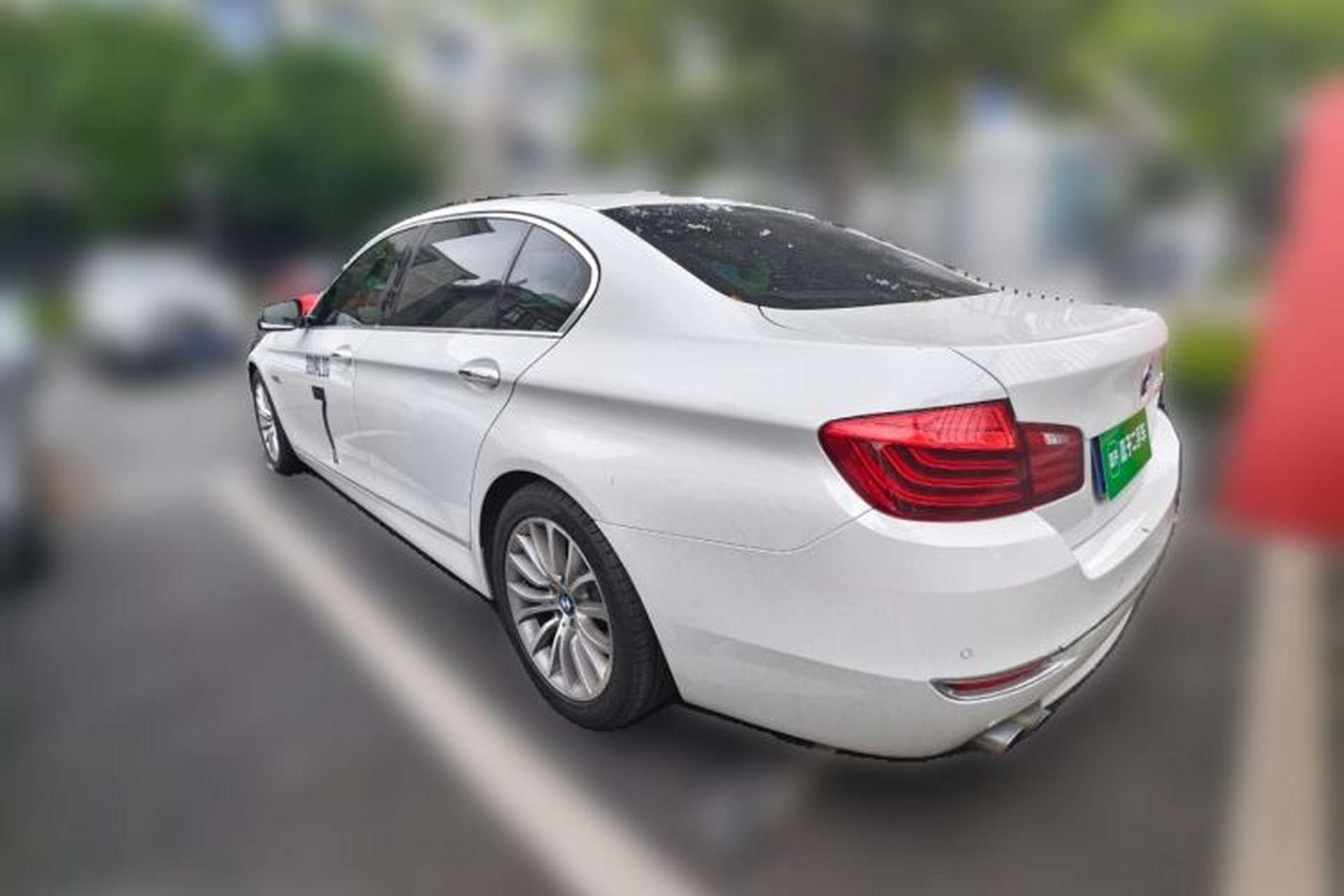 Used BMW 5 Series 2017 525Li Luxury Design Package Rear Left 45 Deg