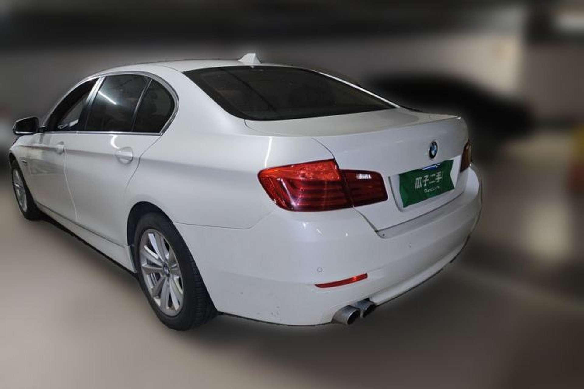 Used BMW 5 Series 2017 520Li Elegant Edition Rear Left 45 Deg