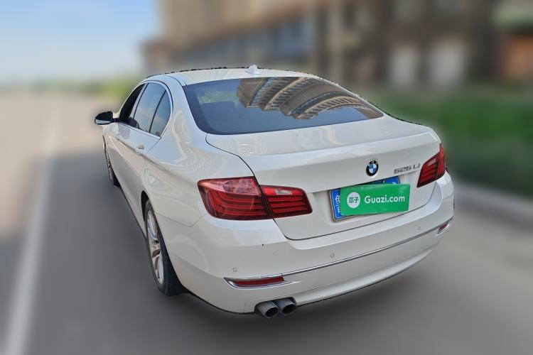 Used BMW 5 Series 2017 525Li Luxury Design Package Rear Left 45 Deg