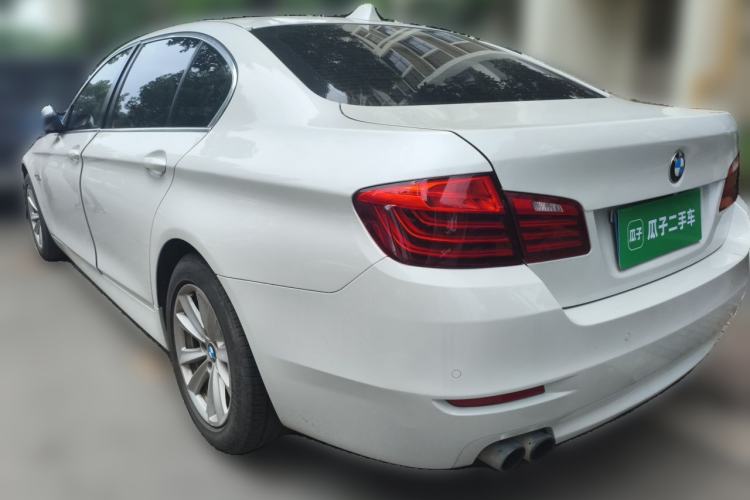 Used BMW 5 Series 2017 520Li Elegant Edition Rear Left 45 Deg