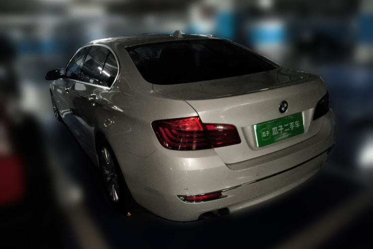 Used BMW 5 Series 2017 525Li Luxury Design Package Rear Left 45 Deg