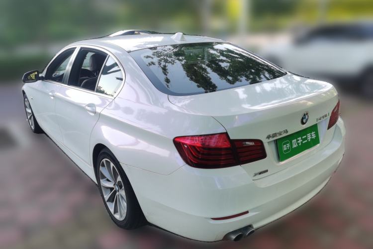 Used BMW 5 Series 2017 528Li xDrive Leading Model Rear Left 45 Deg