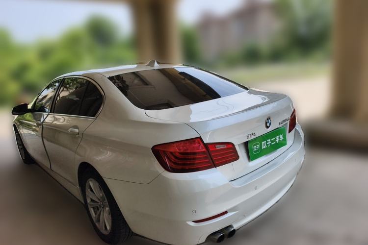 Used BMW 5 Series 2017 520Li Elegant Edition Rear Left 45 Deg