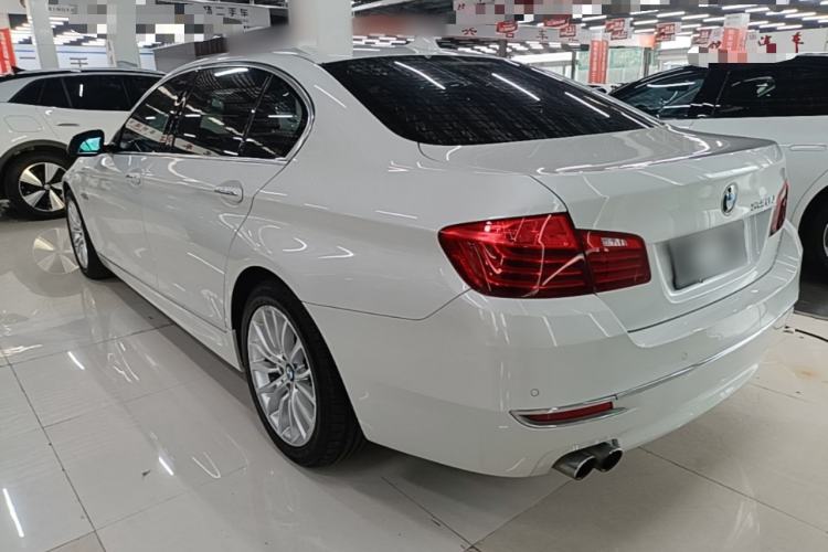 Used BMW 5 Series 2017 525Li Luxury Design Package Rear Left 45 Deg