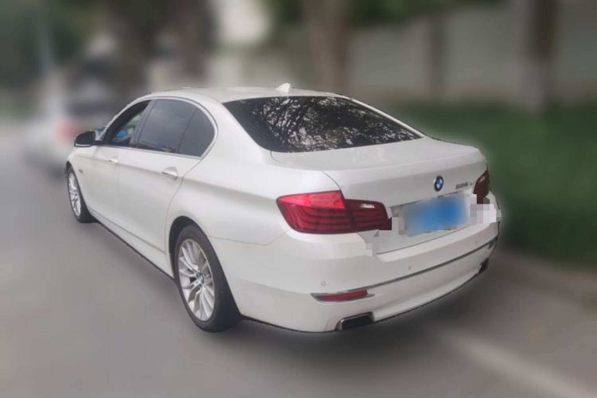 Used BMW 5 Series 2017 525Li Luxury Design Package Rear Left 45 Deg