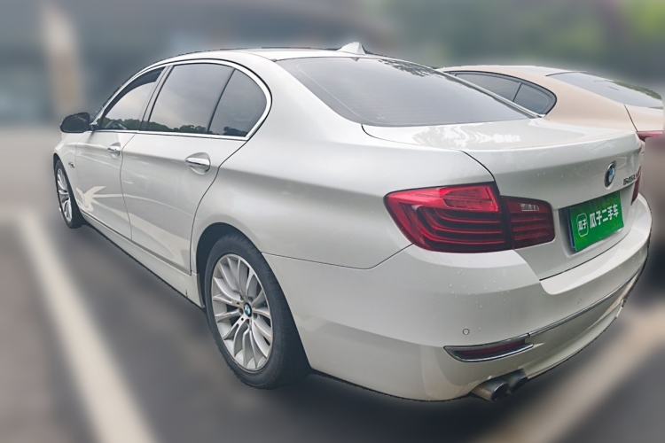 Used BMW 5 Series 2017 525Li Luxury Design Package Rear Left 45 Deg