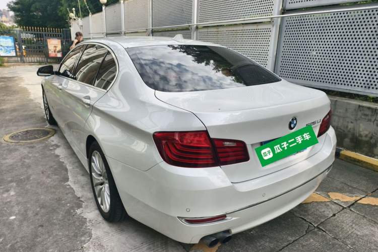 Used BMW 5 Series 2017 525Li Luxury Design Package Rear Left 45 Deg