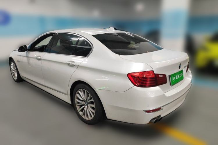 Used BMW 5 Series 2017 525Li Luxury Design Package Rear Left 45 Deg