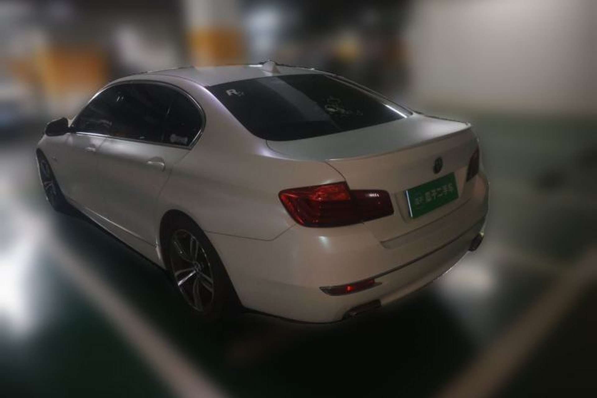 Used BMW 5 Series 2017 525Li Luxury Design Package Rear Left 45 Deg