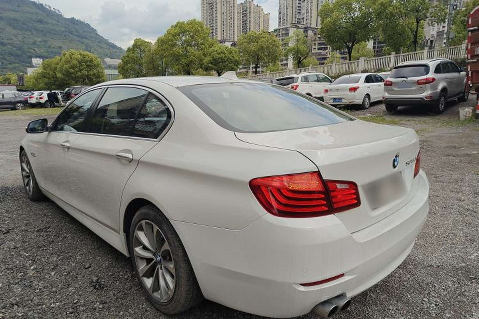 Used BMW 5 Series 2017 525Li Leading Model Rear Left 45 Deg