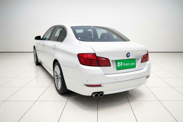 Used BMW 5 Series 2017 525Li Luxury Design Package Rear Left 45 Deg