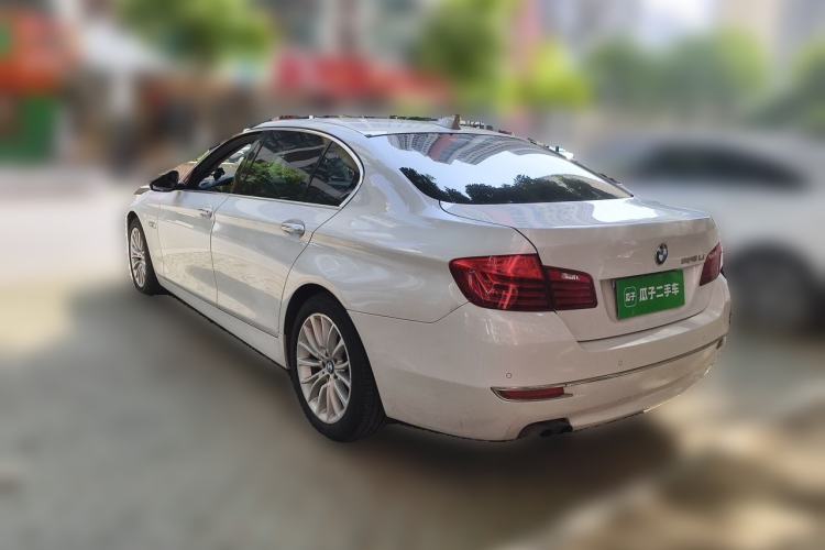 Used BMW 5 Series 2017 525Li Luxury Design Package Rear Left 45 Deg