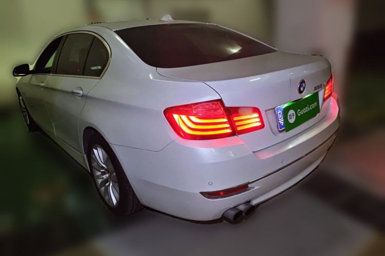 Used BMW 5 Series 2017 525Li Luxury Design Package Rear Left 45 Deg