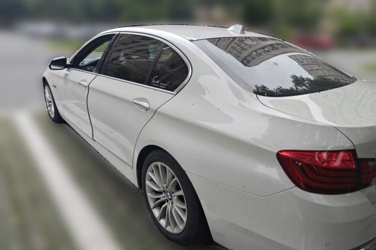 Used BMW 5 Series 2017 525Li Luxury Design Package Rear Left 45 Deg
