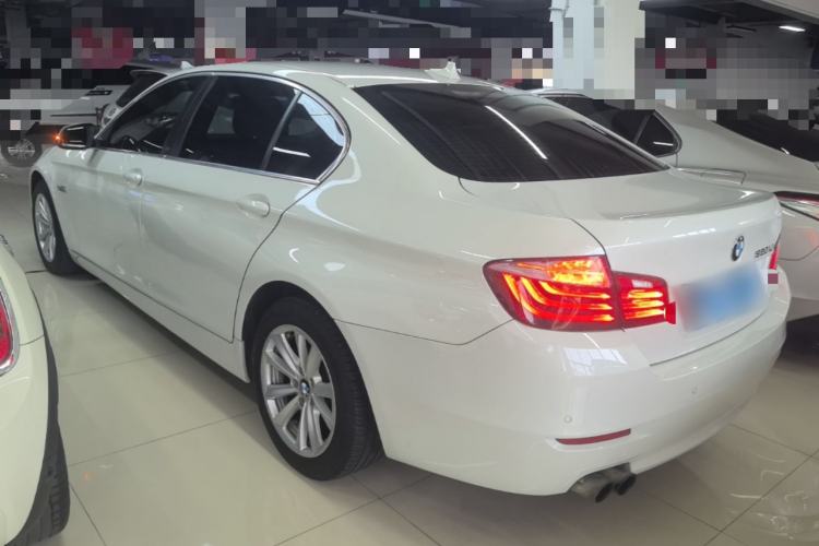 Used BMW 5 Series 2017 520Li Elegant Edition Rear Left 45 Deg