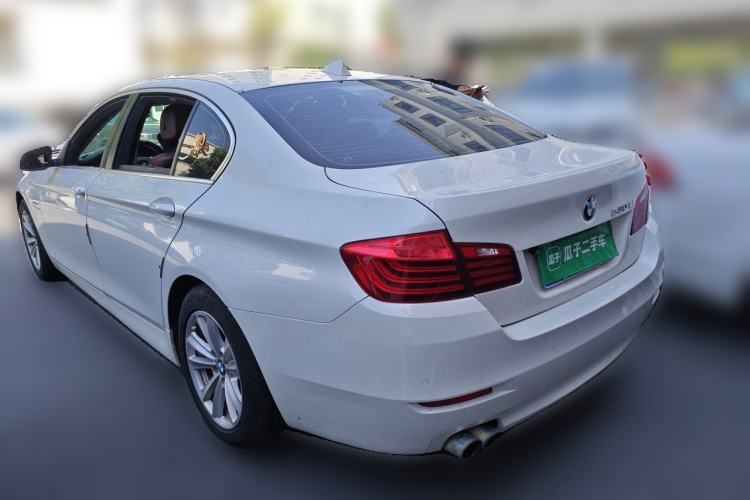 Used BMW 5 Series 2017 520Li Elegant Edition Rear Left 45 Deg