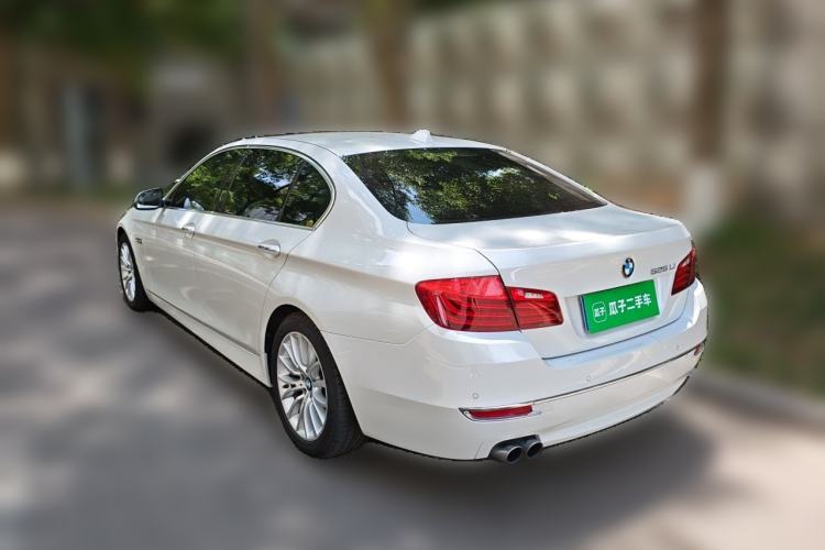 Used BMW 5 Series 2017 525Li Luxury Design Package Rear Left 45 Deg