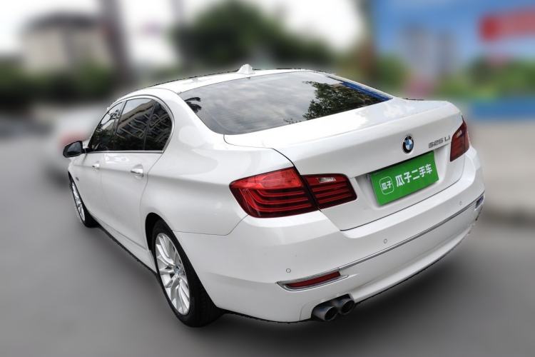 Used BMW 5 Series 2017 525Li Luxury Design Package Rear Left 45 Deg