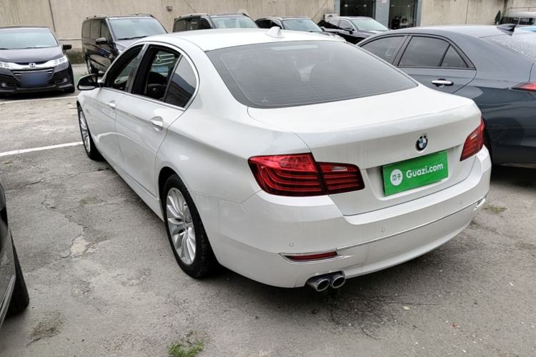 Used BMW 5 Series 2017 525Li Luxury Design Package Rear Left 45 Deg